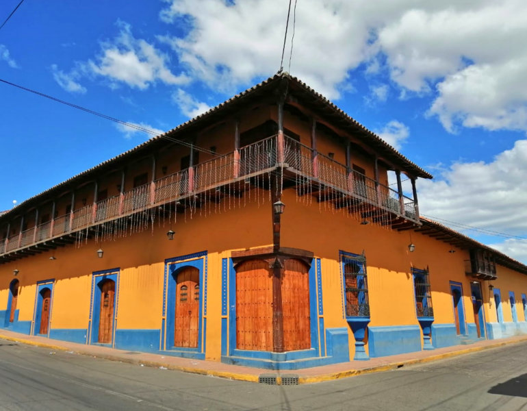 ​Antigua Casa de Salud Debayle en León, Nicaragua