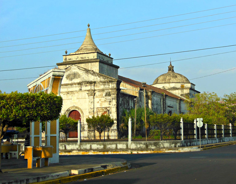 Iglesia San Felipe Apóstol en León, Nicaragua