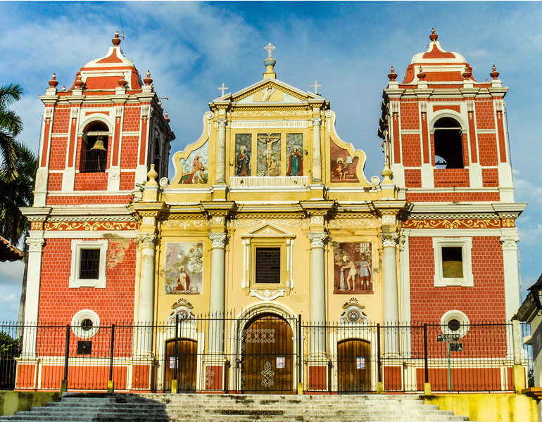 Vista de Iglesia Dulce Nombre de Jesús El Calvario en León, Nicaragua