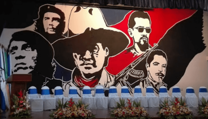 Mural de la Revolución en el Auditorio Ruiz Ayesta, UNAN-León