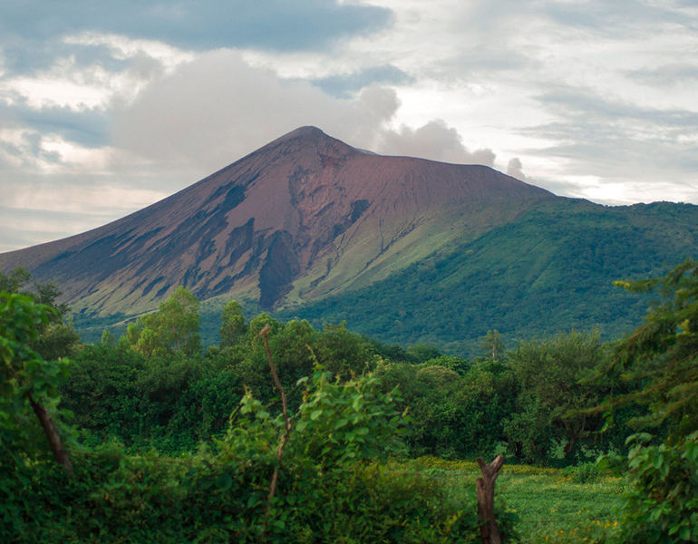 Vista del Volcán Telica en León, Nicaragua